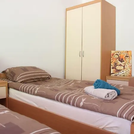 Leisure&pleasure Apartament *